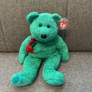 Green holiday TY teddy large